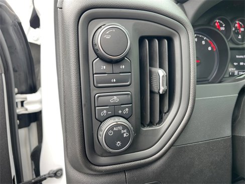 Used 2024 Chevrolet Silverado 2500 Custom w/ Custom Convenience Package image 17
