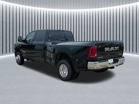 New 2025 RAM 3500 Laramie w/ Max Tow Package image 7