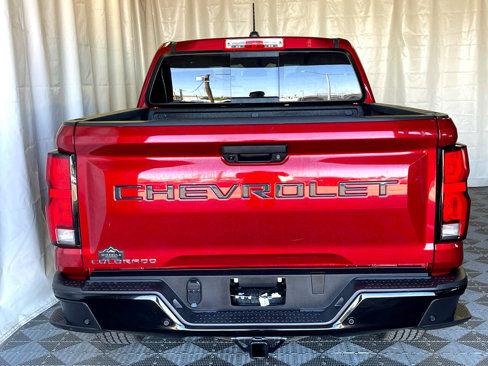Used 2024 Chevrolet Colorado Z71 w/ Z71 Convenience Package 2 image 4