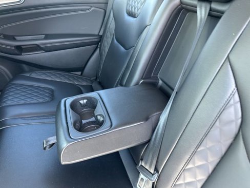 Used 2024 Ford Edge Titanium image 16