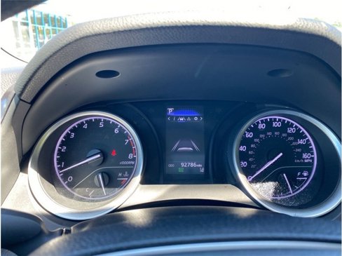 Used 2022 Toyota Camry LE image 20
