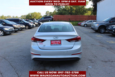 Used 2018 Hyundai Elantra SE image 5