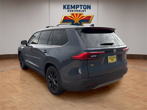 Used 2024 Toyota Grand Highlander Limited image 4