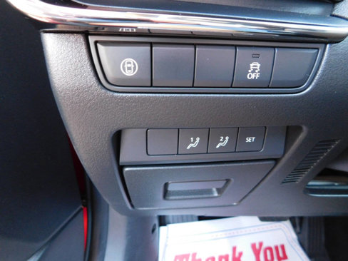 Used 2019 MAZDA MAZDA3 Hatchback w/ Preferred Package image 21