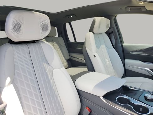 New 2026 Cadillac Escalade IQ Luxury 1 image 15