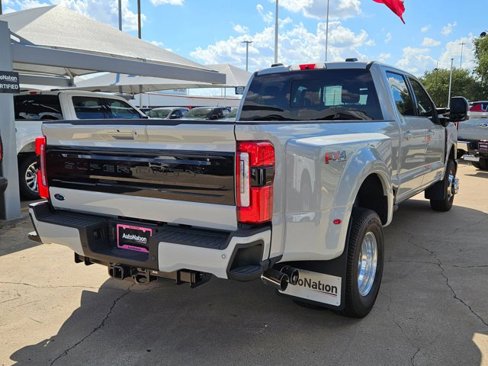 New 2026 Ford F350 Platinum image 2