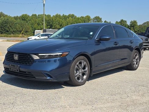 Used 2025 Honda Accord EX-L image 1