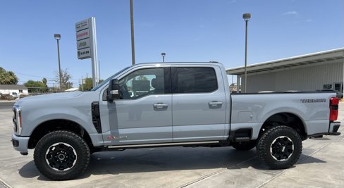 New 2025 Ford F250 Lariat w/ Lariat Ultimate Package image 2