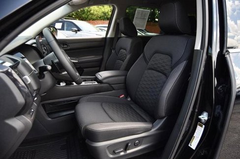 Certified 2024 Nissan Pathfinder SV image 20