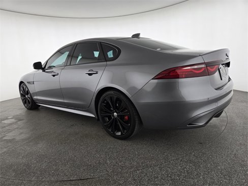 Certified 2024 Jaguar XF R-Dynamic SE image 16