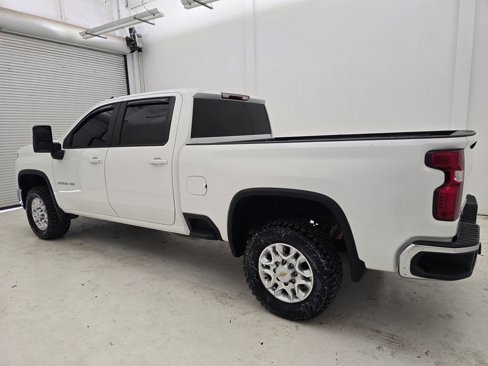 Used 2024 Chevrolet Silverado 2500 LT image 28