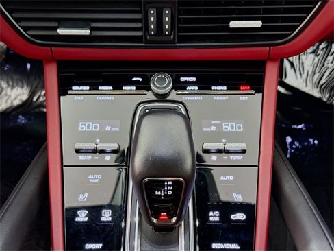 Certified 2023 Porsche Cayenne image 13