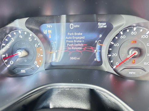 Used 2025 Jeep Compass Limited image 45