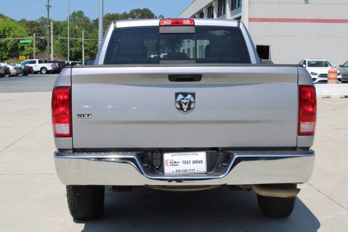Used 2019 RAM 1500 Classic SLT image 5
