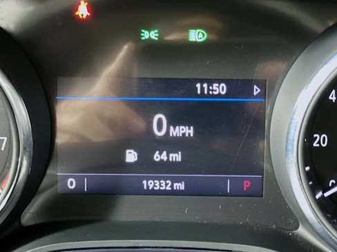 Used 2022 Buick Encore GX Select image 19