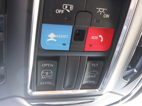New 2025 Jeep Grand Cherokee L Laredo image 24