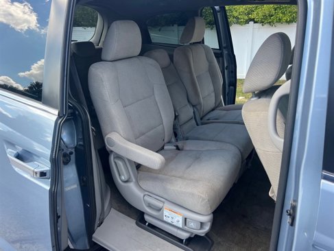 Used 2012 Honda Odyssey EX image 36