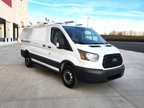 Used 2018 Ford Transit 250 130 Low Roof image 3