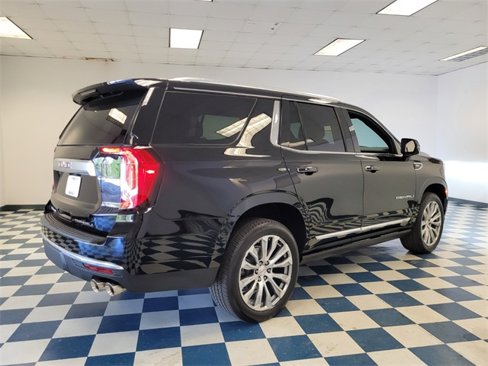 Used 2023 GMC Yukon Denali image 11