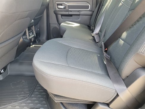 New 2025 RAM 2500 Big Horn image 4