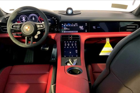 New 2025 Porsche Taycan GTS image 14