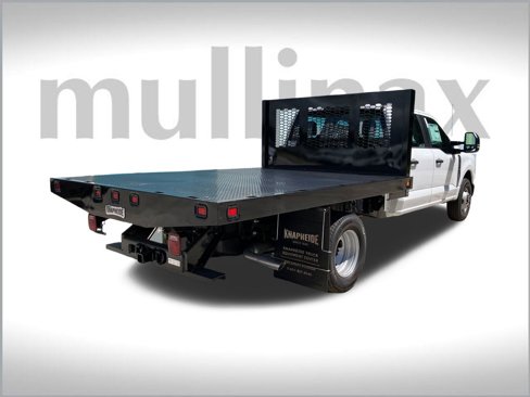 New 2025 Ford F350 XL image 3