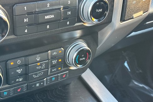 Used 2019 Ford F150 Platinum image 29