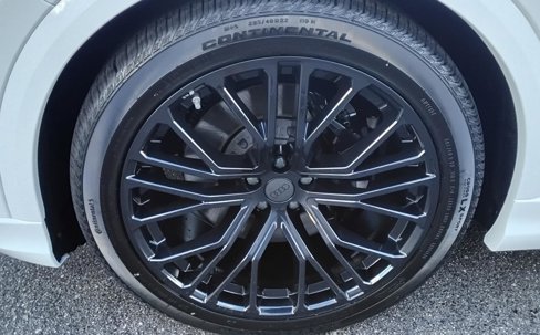 New 2026 Audi SQ8 Premium Plus image 11