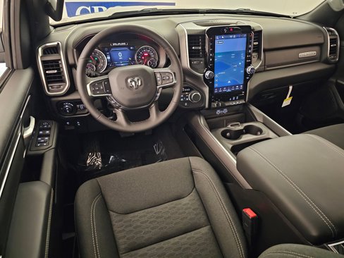 New 2026 RAM 1500 4x4 Crew Cab image 14