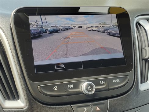 Used 2023 Chevrolet Malibu LT image 21