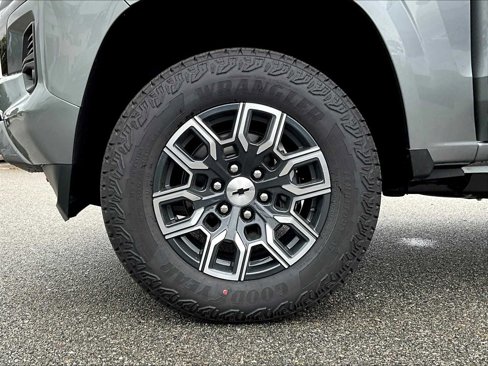 New 2026 Chevrolet Colorado Z71 w/ Technology Package image 8