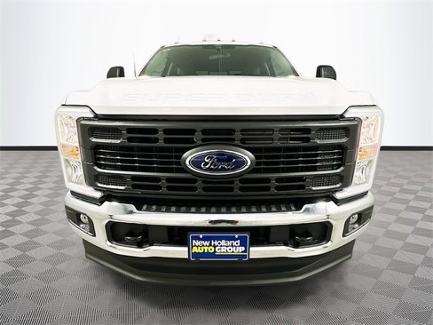 New 2026 Ford F250 XL image 2
