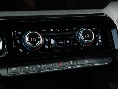 New 2026 GMC Sierra 1500 AT4 w/ AT4 Premium Package image 17