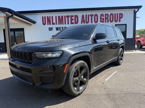 Used 2021 Jeep Grand Cherokee L Laredo image 1