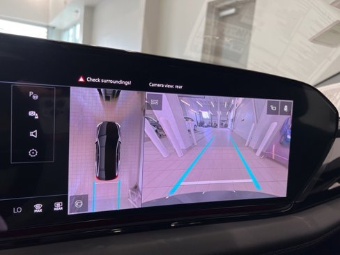 New 2025 Audi A6 e-tron Premium Plus image 30