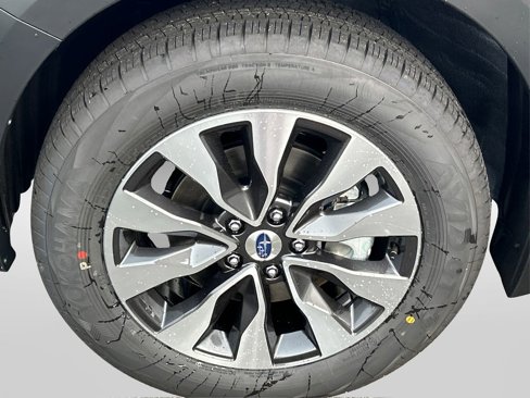 New 2025 Subaru Outback Limited image 14