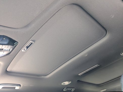 New 2026 Kia EV9 Land image 16