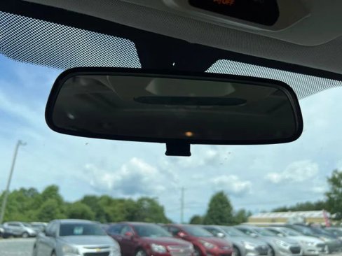 Used 2018 Ford EcoSport SE image 18
