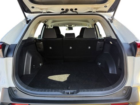 Used 2024 Toyota RAV4 XLE image 31