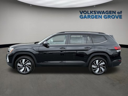 New 2025 Volkswagen Atlas SE image 7