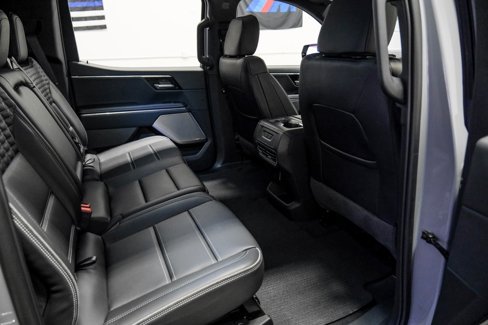 Used 2024 GMC Sierra EV Denali image 39