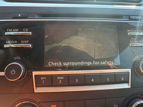 Used 2017 Nissan Altima 2.5 SR w/ LED Appearance Package image 15