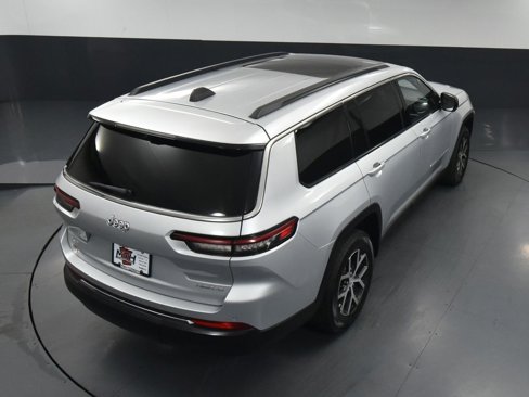 Used 2024 Jeep Grand Cherokee L Limited w/ Luxury Tech Group II image 67