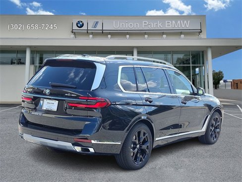 Used 2026 BMW X7 xDrive40i image 4