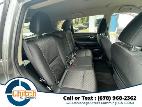 Used 2017 Nissan Rogue SV image 20