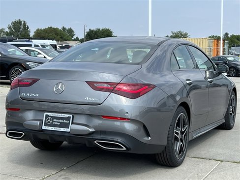 Used 2025 Mercedes-Benz CLA 250 4MATIC image 43