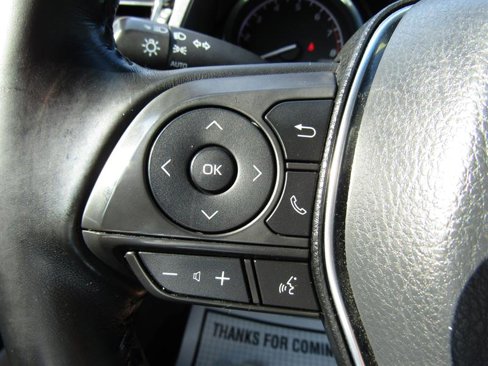 Used 2020 Toyota Camry SE image 14