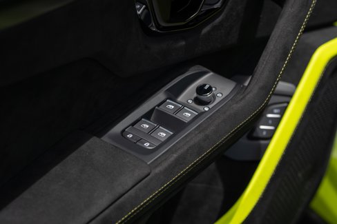 Used 2024 Lamborghini Urus Performante image 27