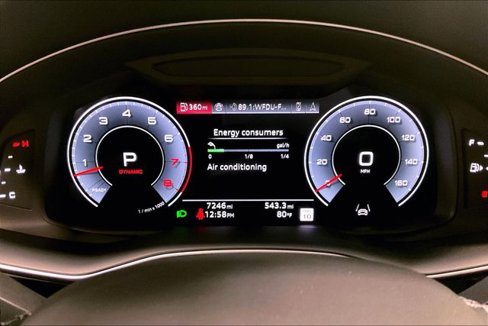 Certified 2025 Audi Q8 Premium image 20