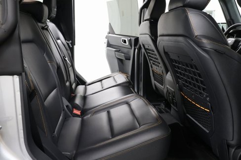 Used 2024 Ford Bronco Badlands image 30